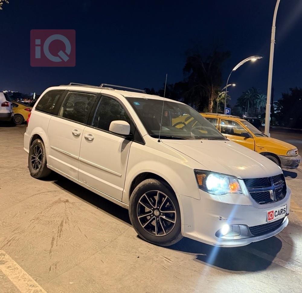 دودج جراند كارافان